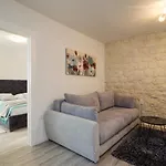 **stone House ** Center ** Old Town Διαμέρισμα Τρογκίρ