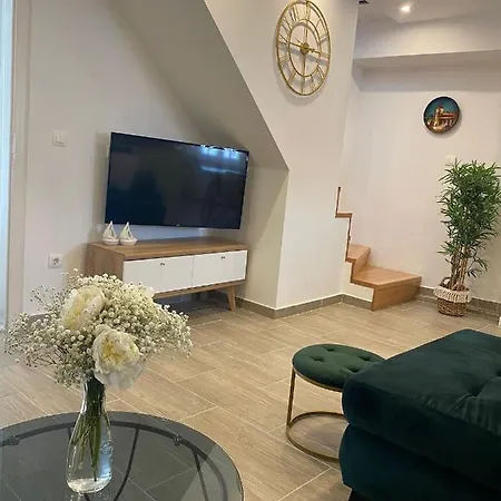 **stone House ** Center ** Old Town