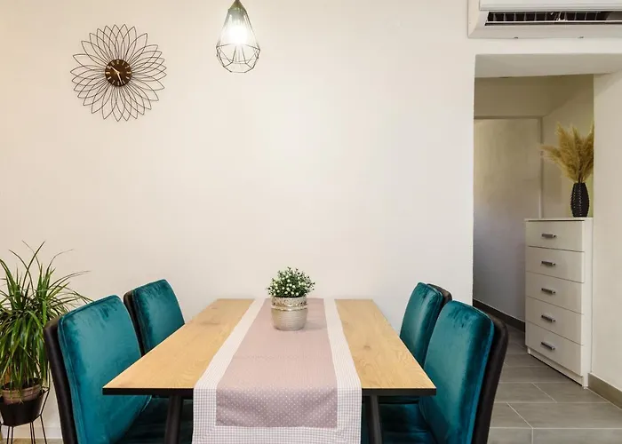 Apartment **stone House ** Center ** Old Town *