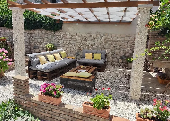**stone House ** Center ** Old Town * Трогир
